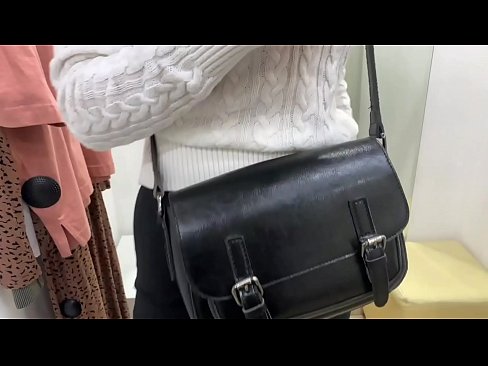❤️ Публична мастурбация на младата кучка FeralBerry с вибратор в стаята за обличане ️ Супер секс в bg.creditme.top